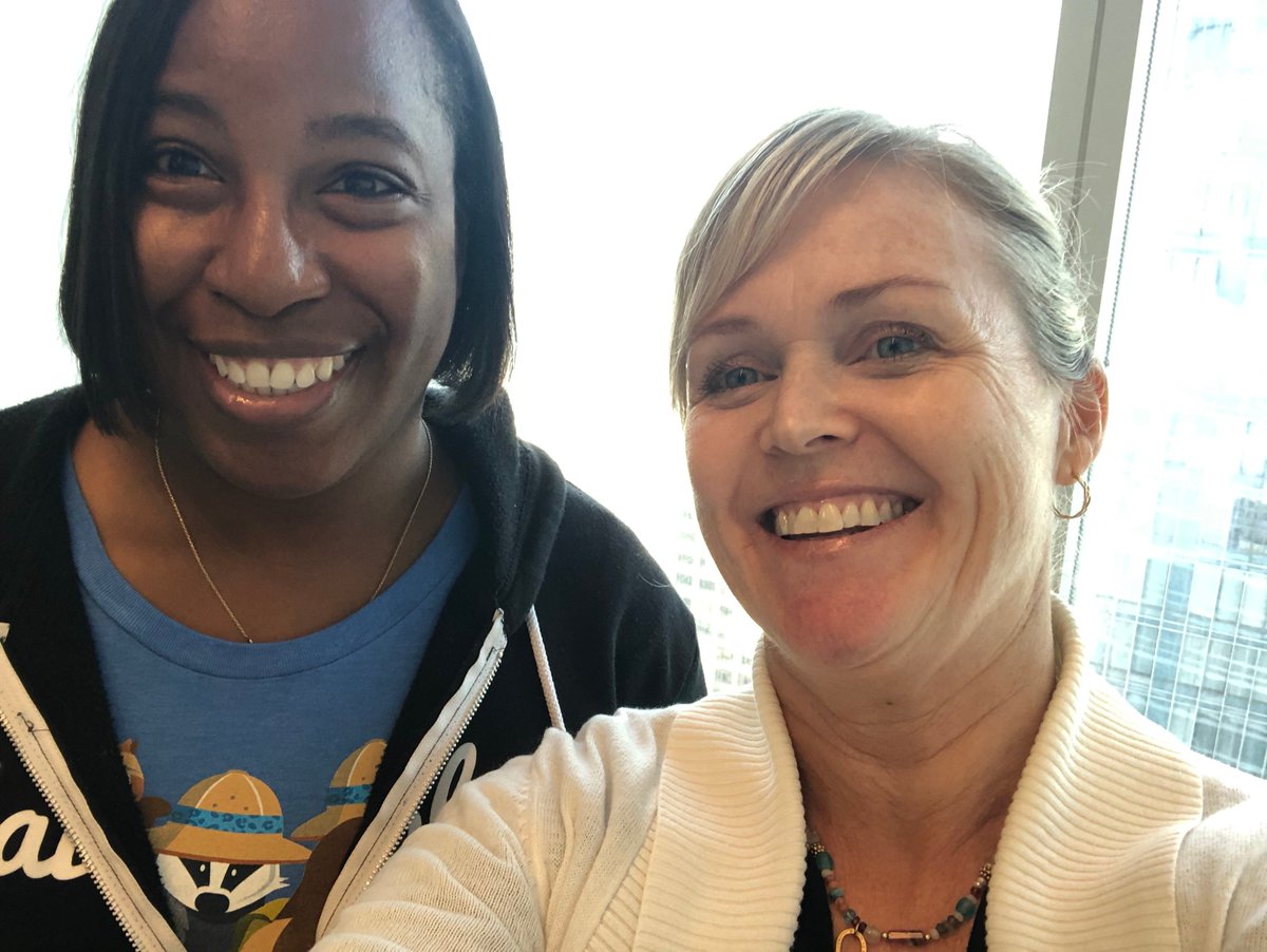 elements_cloud's tweet photo. Thanks Cynthia @chill97 for being our first visitor @SalesforceTower for a tour, a chat, kombucha on tap and the VIEW #howtobepopular https://t.co/sKXYjfIAEK