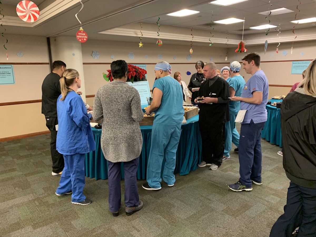 ZakMelissa's tweet photo. #memorialrocks!!#magnetcelebration!! So proud @VirtuaHealth @tlcarlino @pamelagallus @JeanetteConrad https://t.co/UNrvSm9TlN