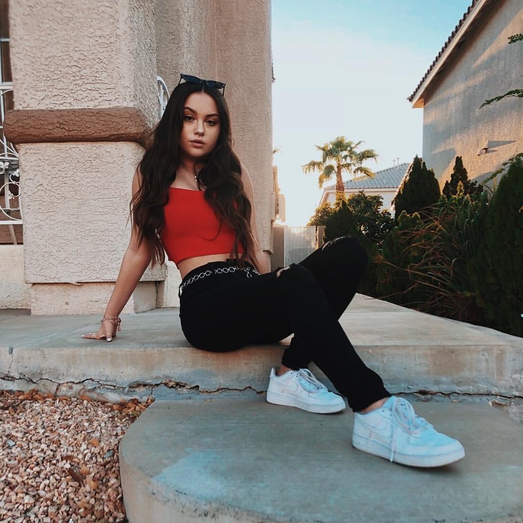 brokestoness's tweet image. 〘Broke Stones〙
✾19 años.
✾Bailarina y modelo.
✾Viejar y leer son mis pasiónes.
✾Heterosexual.
✾Americana.
#FreeRol #sexrol
~rt para más difusión.❤️