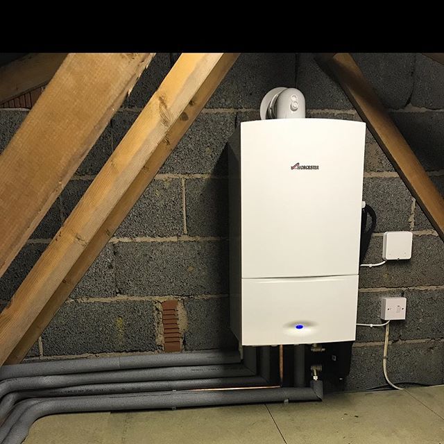 NickHughes247's tweet photo. Worcester combi boiler install straight forward swap #honeywell @honeywell_home #plumber  #plumbing #heating #plumberslife #gasfitter #gasman #bathroom #bathroomfitter #heatingengineer #combiboiler #chorleyplumber #standishplumber #standish #chorley #wigan #coppull #appleybr… https://t.co/tQ1chyqxze