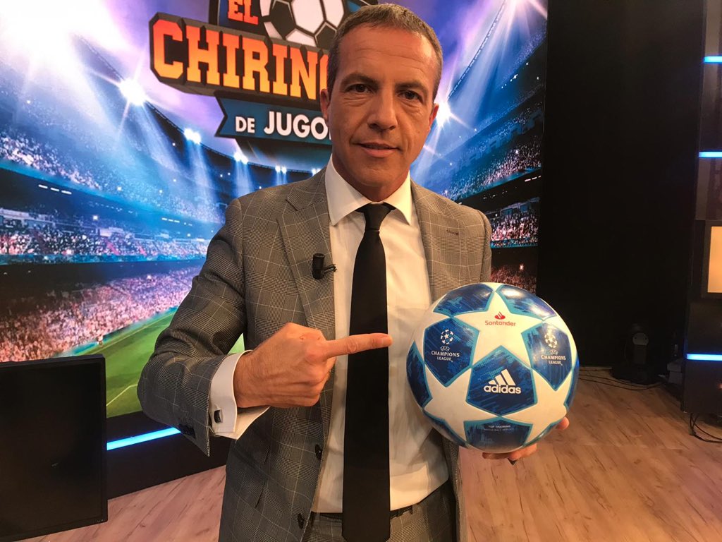 Hoy los aficionados del real de madrid participan...??? Jajajajajajaja me meo de la risa
Para mí #JugadorSantander HOARAU que vaya dos golazos a la Juve de serresiete ¡Muy bueno lo de @FutbolSantander!