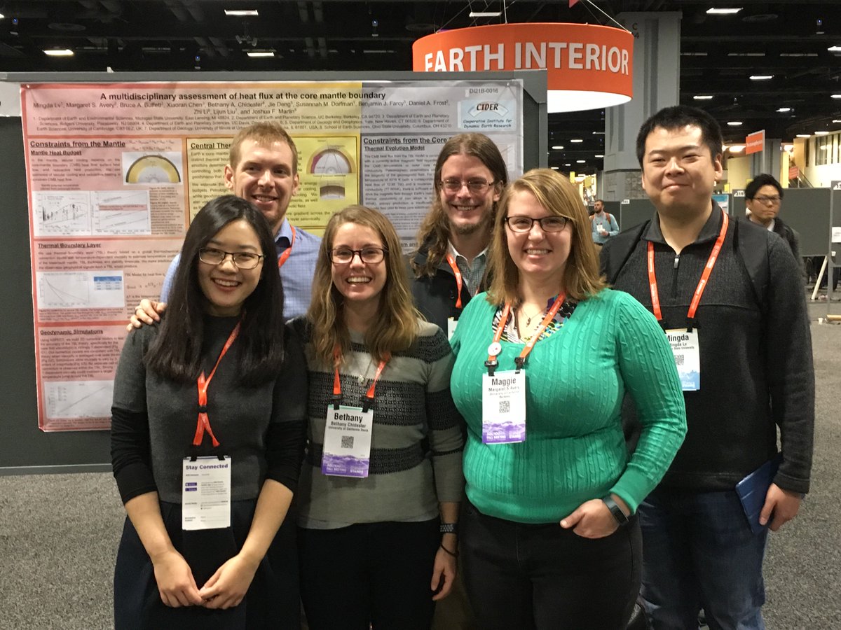 CIDER_DeepEarth's tweet photo. Our 2018 CIDER groups have been active at AGU. Check out TEMPOS (T51D-0196) and SHEEP (DI53A-0038) on Friday morning and afternoon, respectively. https://t.co/j8DQWa9OCH