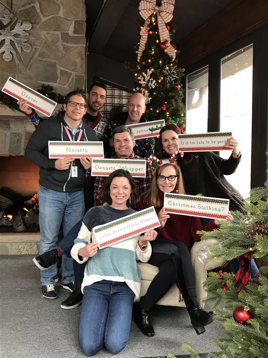 mcwaterman's tweet image. I’ve worked @CHGHealthcare since December 2012 and nearly all of that time with this dynamic group of leaders. I’m grateful for all the ways they’ve taught and helped me think bigger and better. @Fishhaas @sgingrich @TejaeG #gptw