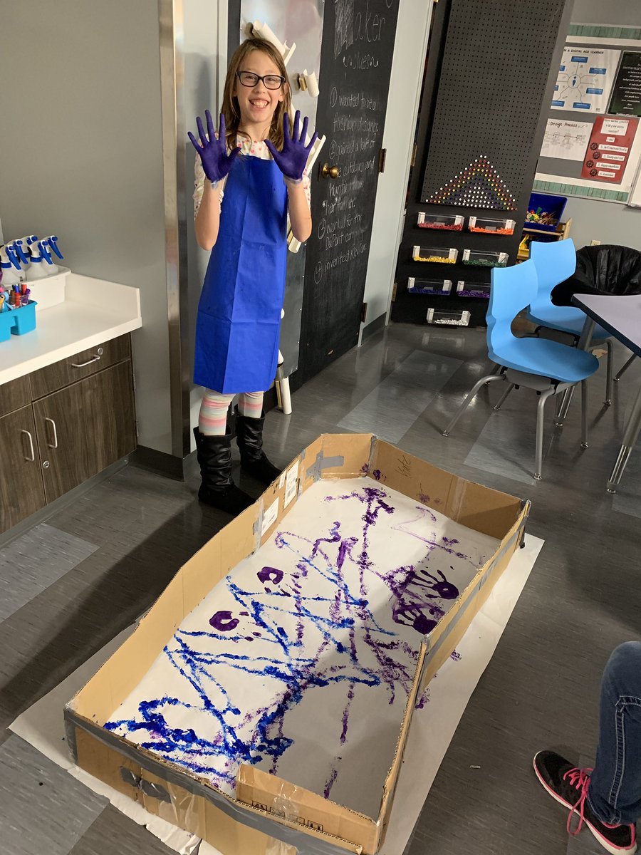 sara_freeman's tweet photo. @MapleWarriors Coding Club today, these 2 girls did a test run on their program. Could they have tested it without paint? Yes. Would it be as fun? No! #Makingismessy #MapleMakers #ssspride #warriorscreate #codingclubrocks https://t.co/UFSRqA8nC9