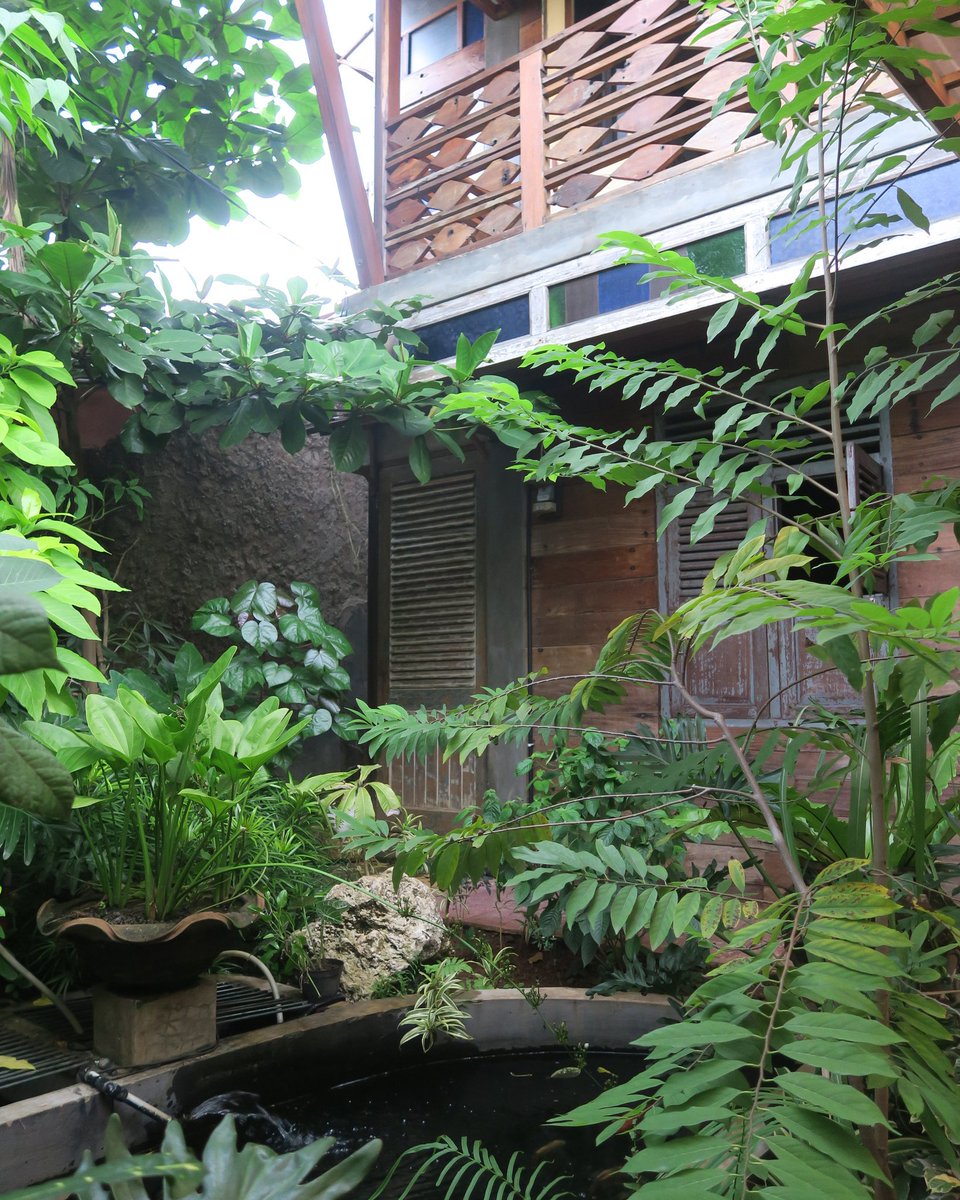 Gambar Pemandangan Kolam Ikan Gambar Pemandangan Indah