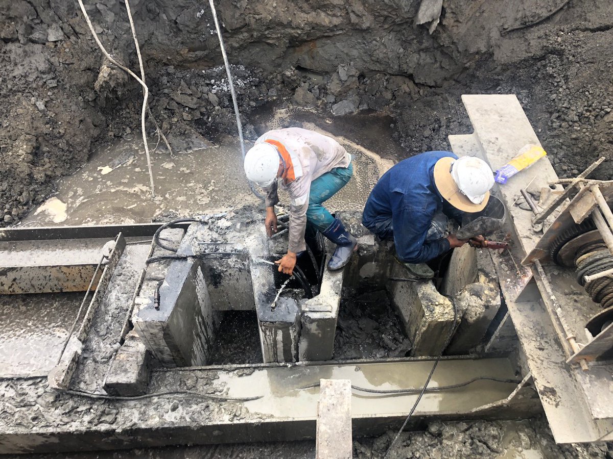 portcoast's tweet photo. Ong Keo Port - December 2018.
All construction works are being rushed for completion achievement. The piling work, sheet piling work, and concrete work for bottom slab are carried out.
Source: Portcoast’s supervision team.
#ports #supervisor #pilingwork #concretework https://t.co/RXjk8llsJH
