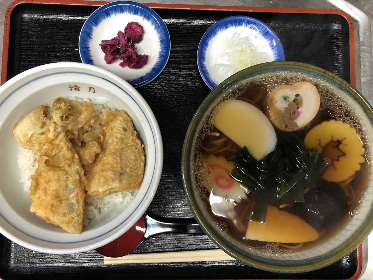 ট ইট র 二八蕎麦 清月 おはようございます 本日のランチサービスは おかめ風蕎麦 アジ天丼 です おかめ風蕎麦には 伊達巻 椎茸 竹の子 かまぼこ なると お麩 ワカメがトッピングされています どうぞよろしくお願いいたします ランチ 蕎麦 ট ইট র 二八蕎麦 清月 おはようございます 本日のランチサービスは おかめ風蕎麦 アジ天丼 です おかめ風蕎麦には 伊達巻 椎茸 竹の子 かまぼこ なると お麩 ワカメがトッピングされています どうぞよろしくお願いいたします ランチ 蕎麦