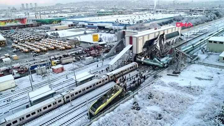 avSelmanEser's tweet photo. Ankara-Konya seferini yapan yüksek hızlı tren kazasında hayatını kaybeden kardeşlerimize  Allah’tan Rahmet, acılı ailelerimize sabır, yaralılarımıza acil şifalar diliyorum.
Başımız sağolsun... https://t.co/4vclkYqBux