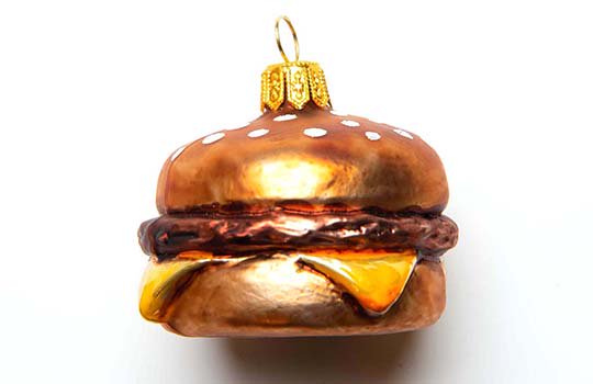 bmj_latest's tweet photo. #XmasBMJ #Research paper finds that the energy content of a large number of main meals in major UK restaurant chains is excessive, and only a minority meet public health recommendations https://t.co/pdRXC76seV @eric_robinson_ @LivUni https://t.co/4OD7XXvkMS