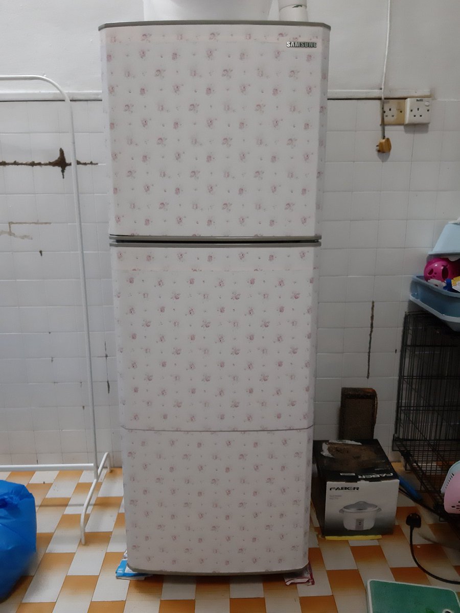 mungeee_'s tweet photo. Peti Sejuk Samsung Dua Pintu . Berfungsi elok . Nak letgo Rm250 sahaja . SELF PICKUP @Twt_Kuantan @KuantanTV https://t.co/dfQbVWb0eO