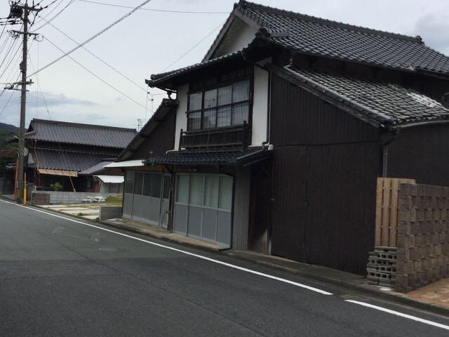 化けの皮をはがせ！