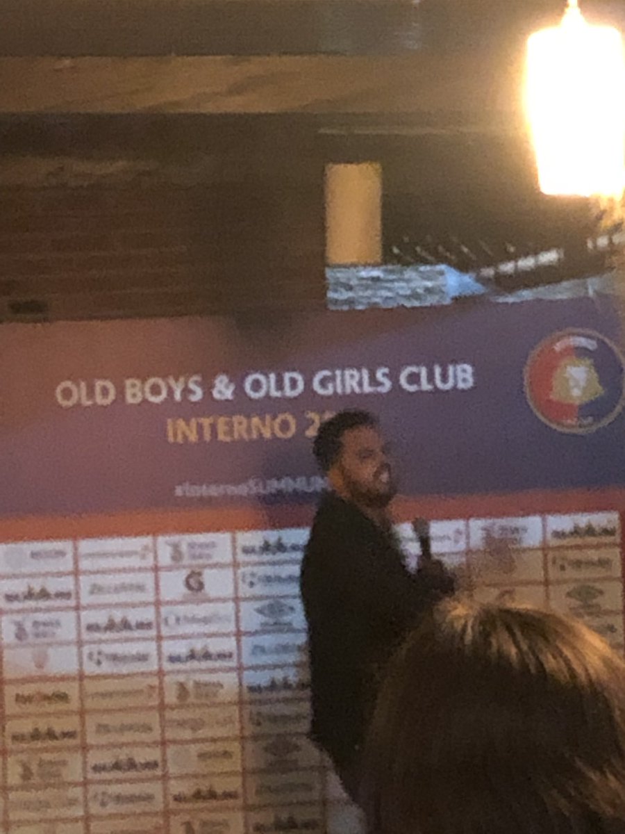 La frutilla de la torta del interno #summum2018 Santi Herbon haciendo stand up