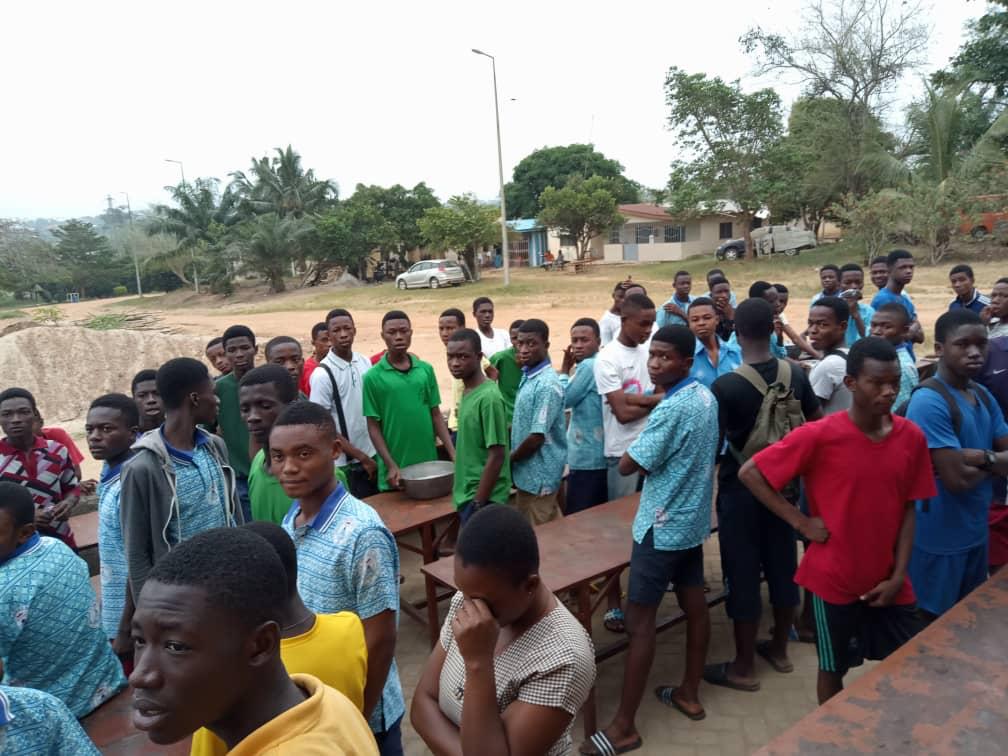 JaposaOfficial's tweet photo. The population is growing. The school that could admit not more than 1,000 students is now giving admission to over 3,000 students. GET YOURSELF AN ''Akyeame"... AKYEAME- "AKASAMAFO" https://t.co/XkfcauA6Vb
