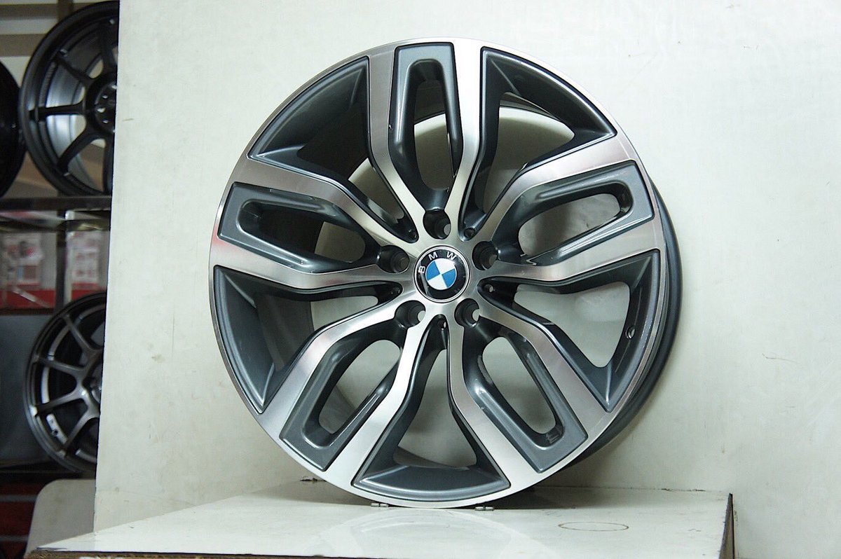 mekarban's tweet photo. 20” replika bmw style 337 u/ bmw seri 5,6,7,x5,x4,x6, dll https://t.co/dn0xiFlkQl