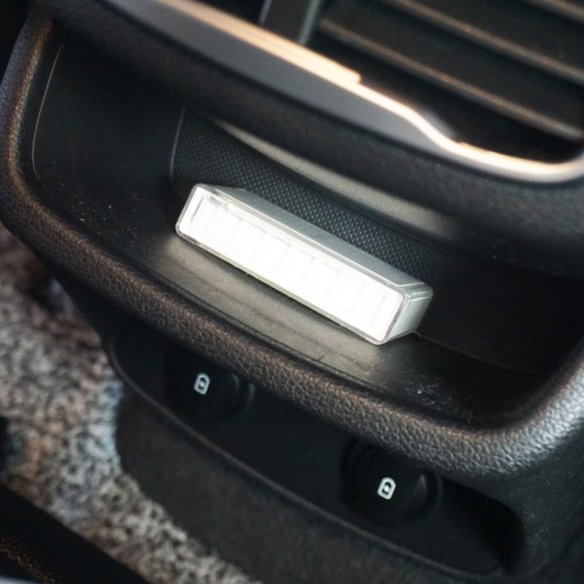 valueofday's tweet image. 실제 차안에서는 다양한 유해물질이 방출이 되는데 이는 상당히 해롭고 발암물질인 포름알데히드, 톨루엔같은 물질도 배출된다고 합니다.
대기 공기가 나쁠때 하루산소 하세요 ~!!😀
#새차증후군 #차안공기 #차안방향제 #차량용방향제 #하루산소 #하루산소후기 #유해물질 #차안실내공기 #1급발암물질