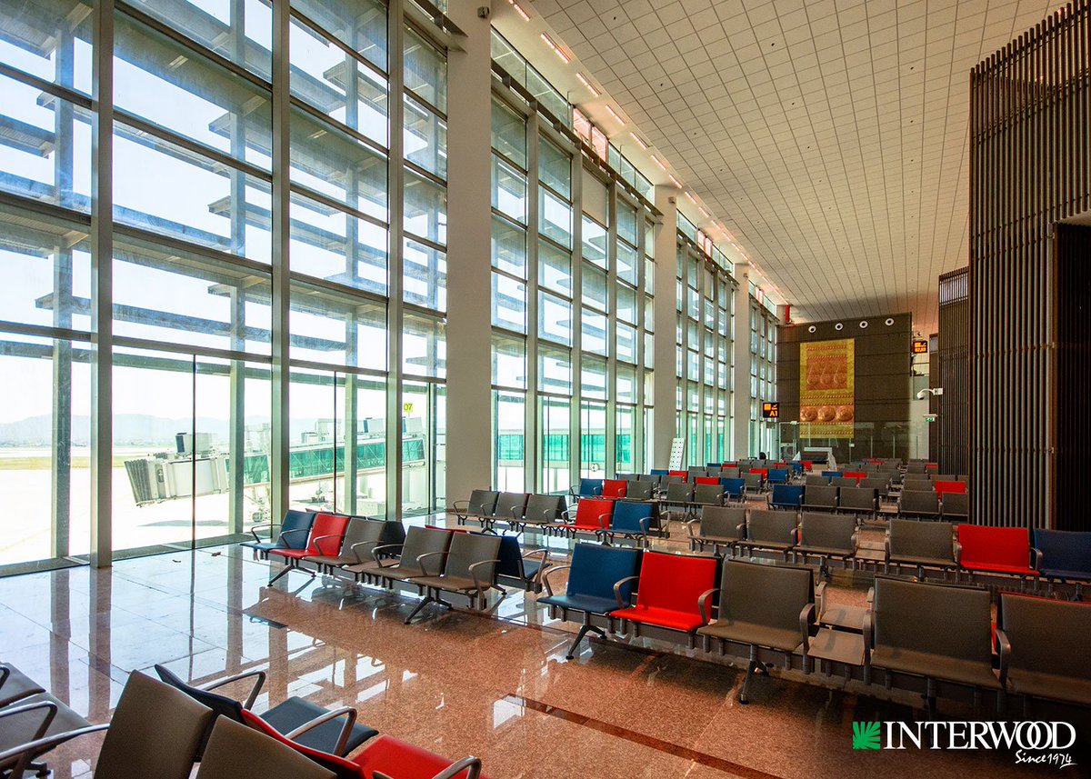 interwoodmobel's tweet image. Being one of Interwood&apos;s finest projects, the Islamabad International Airport is furnished with comfortable yet stylish waiting area benches and relaxers, adding a splash of color to the surroundings.

#IIAP #InterwoodProjects #GrandProjects #WaitingAreaBenches #ARCOP