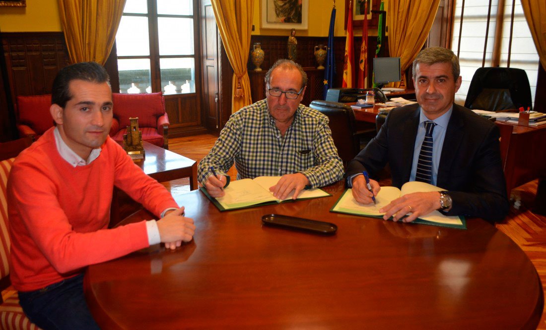 La Diputación de Toledo, comprometida con la calidad de la arcilla que utilizan los ceramistas de Puente y Talavera
libredirectotalavera.es/2018/12/13/la-…