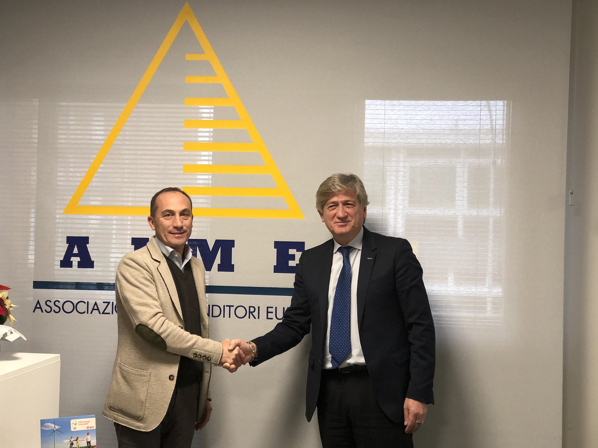 UglConsigliere's tweet photo. Interessante e costruttivo  incontro tra @UGLNazionale 
con il Vice Segretario Generale #GiancarloFavoccia e
 #AIME Associazione Imprenditori Europei con il Presidente #ArmandoDeFalco e SegGenerale #GianniLucchina
@AimeItalia https://t.co/Nq3XIau1eM