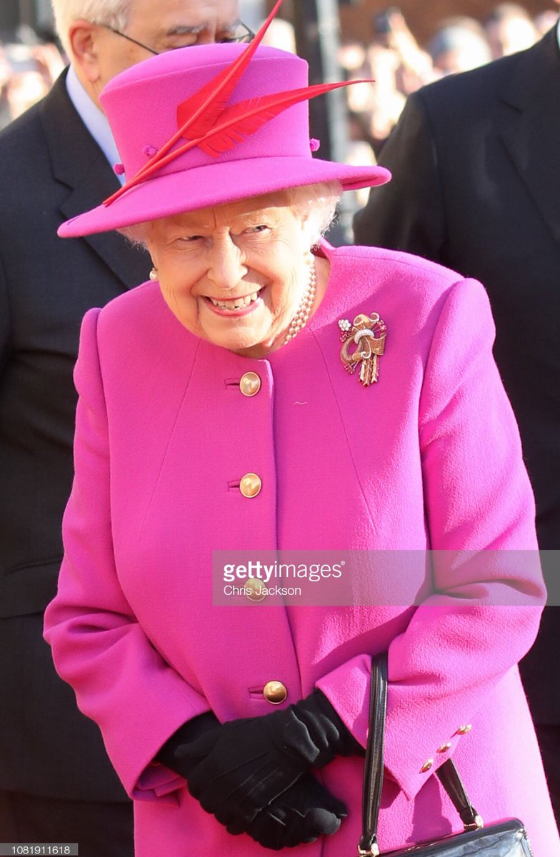 Chris Jackson (@ChrisJack_Getty) on Twitter photo 2018-12-13 11:41:12 Queen Elizabeth II arrives at the Honourable Society of Lincoln’s Inn this morning @GettyImages Queen Elizabeth II arrives at the Honourable Society of Lincoln’s Inn this morning @GettyImages