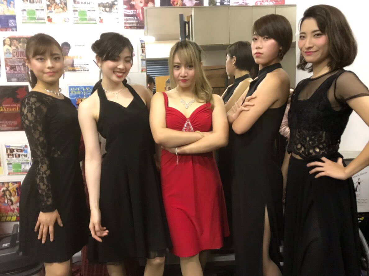 AngelKimagure's tweet photo. OTT7最高に楽しかったです!!
御来場して下さった方々、観に来て下さった秋の仲間、チームの皆に感謝感激です!!
素敵なお写真撮って頂きました❤
ちょっとずつアップします!
この経験を生かして行ける様もっと精進して行きます(*•̀ᴗ•́*)و ̑̑
皆大好き❤
#チームひとまわり
#OVERTHETOP7
#OTT7 https://t.co/cIoziLRPpO