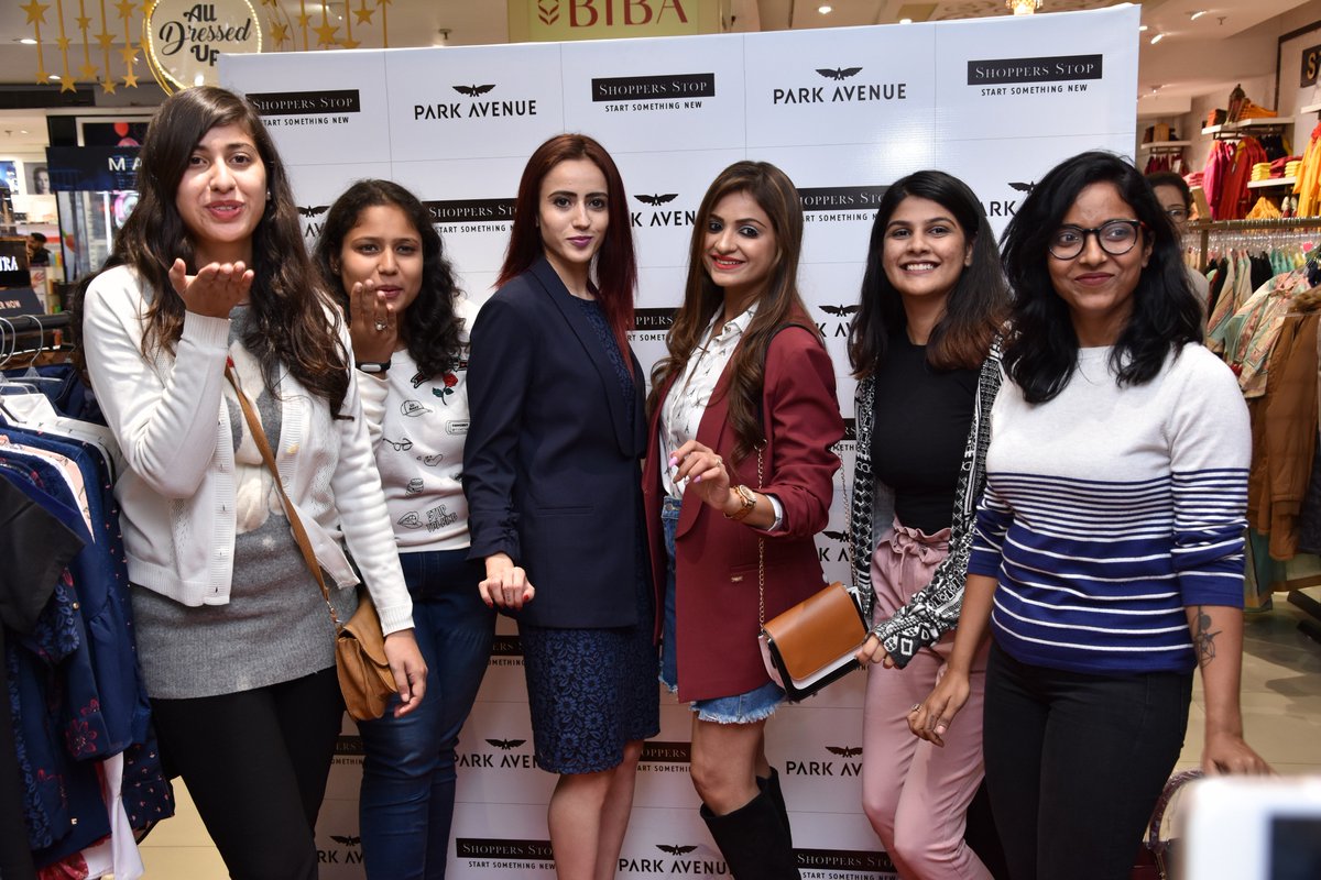 parkavenueindia's tweet photo. Here’s a glimpse of all the fun and styling that went down at the corporate Styling Session held in Shoppers Stop, Ghaziabad with fashion bloggers Deepali and Sonam Kanotra

#AllAboutHer #ParkAvenueWomen #Style #Fashion #FashionBloggers #WeekofChic #StylingSession #Officewear https://t.co/RynydRRiKv