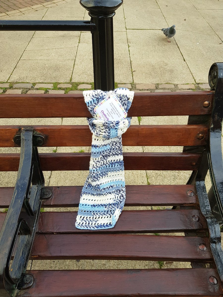 Chatterbox2017's tweet image. A very thought provoking morning, imagining what it would be like to #Homeless in this cold weather 
Our scarves/hats have now been given to people in need,  and the rest taken to the @PadleyDerby we hope they bring even just a little bit of warmth on these cold winter nights.