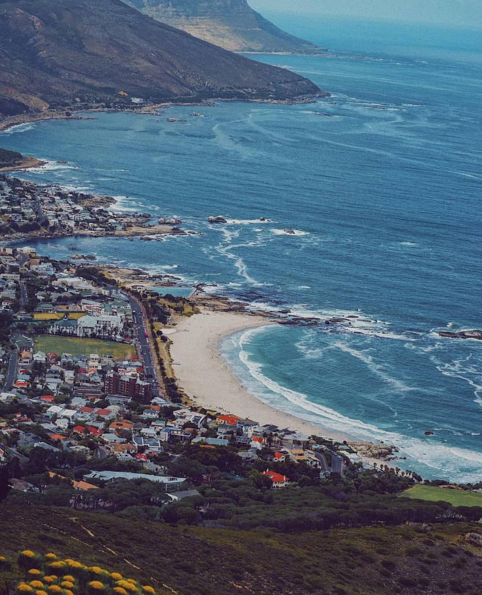 ihcapetown's tweet photo. How pretty are these pictures shot by @bernard_cloete ? 📷 Let's appreciate these beautifully captured views 🤗

#ihcapetown #ihstudents #ihstudent #capetown #views #appreciationpost https://t.co/q4eUtSO8mw