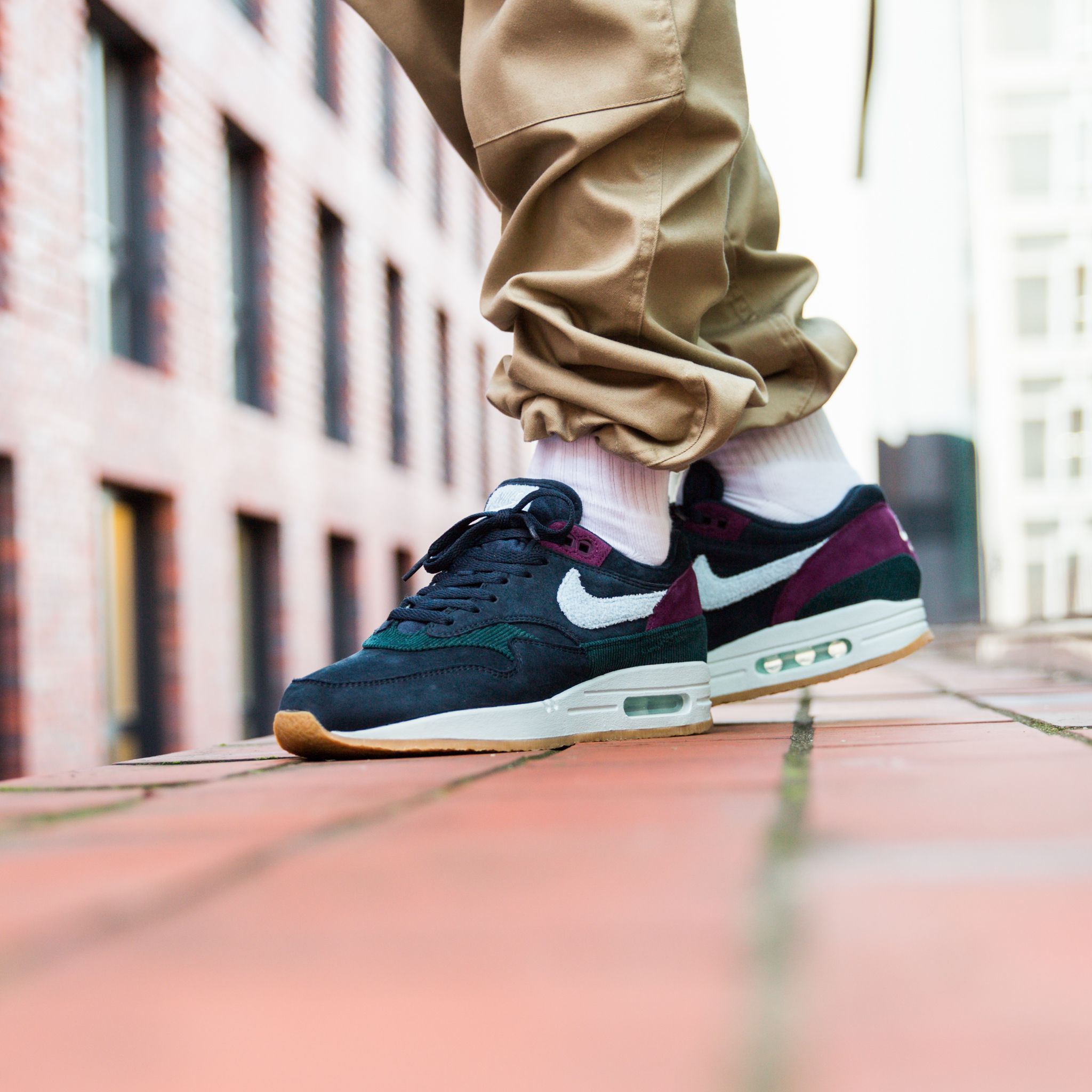 nike air max cobalt tint