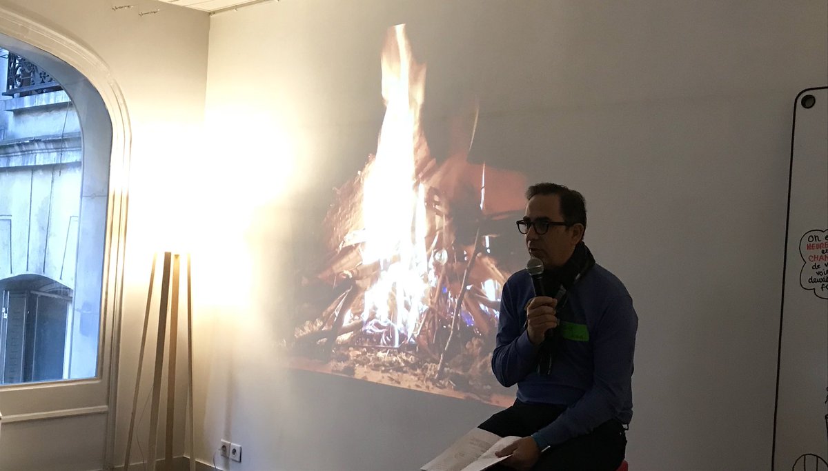 labordeolivier's tweet image. Témoignage au coin du feu d’@Airbus sur l’approche d’innovation collaborative 
au #labdeslabs #2 organisé par @CodesignIt 
#innovation #transfonum 
Poke @Augustinluneau