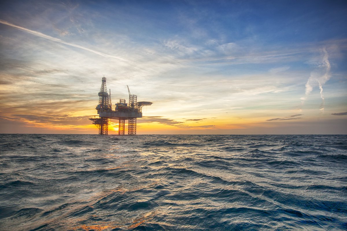 epeusuk's tweet photo. .@epeusuk December Insight paper is out...Find out what is going on with the 
#jackup market. #oilandgas #offshore #readinessisall
https://t.co/SAbWWDDXr7 https://t.co/DGeF7G9j6H