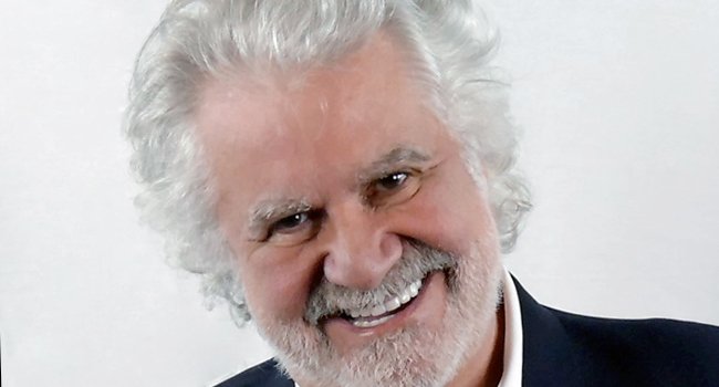 Eldoconcerts's tweet photo. ROLAND MAGDANE est de retour dans la région avec son nouveau spectacle : DEJANTé !
Le 31 janvier à LYON https://t.co/sZOFobOsEM
Le 02 février à St ETIENNE https://t.co/z1b1TzPSxu
Le 08 février à BOURG https://t.co/4twTjp0eOm
Le 09 février à ANNECY https://t.co/LhaBB50JbC https://t.co/FwClUnQqbe