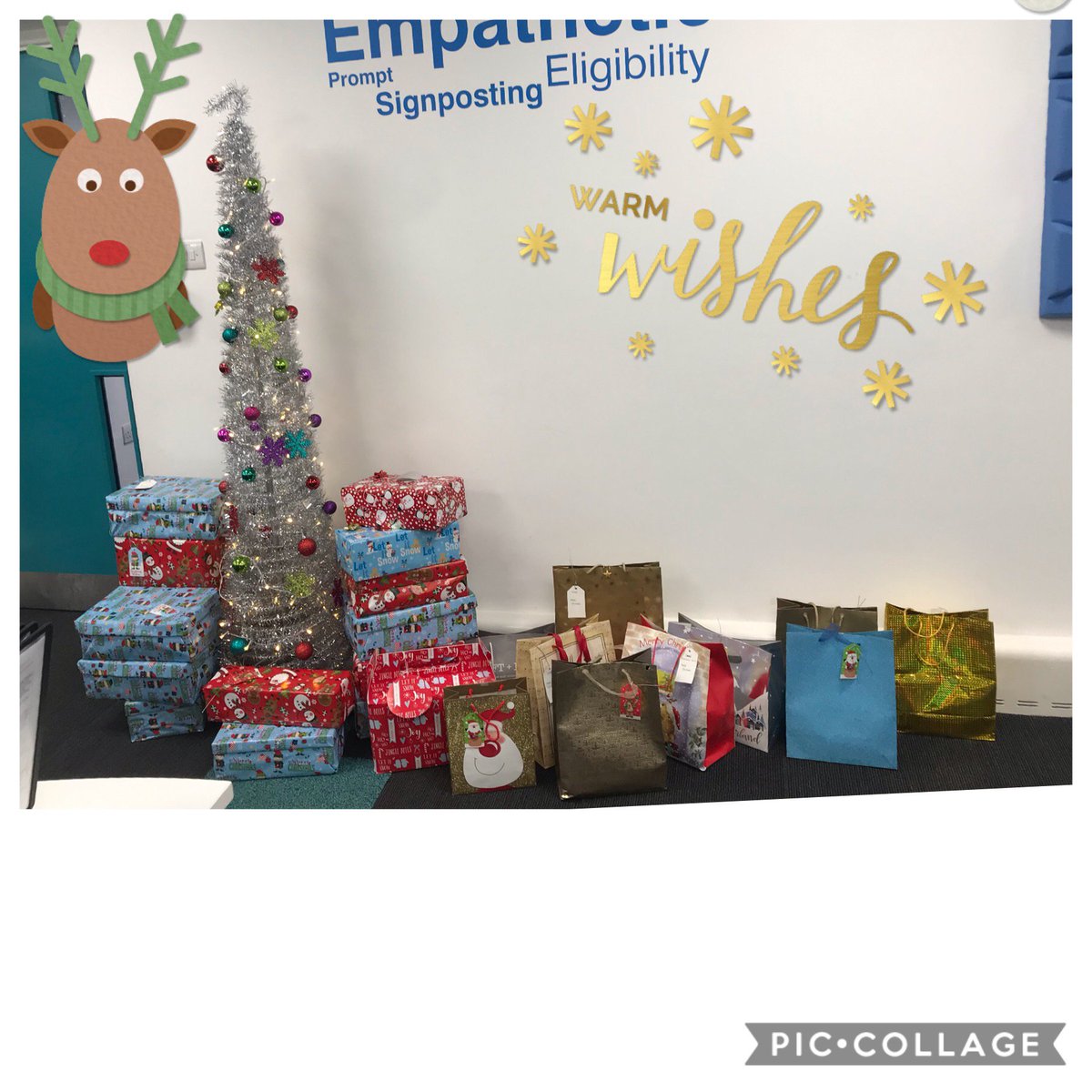 NWAmb_PTScc's tweet photo. PTS ContactCentre have been busy collecting for The Next Chapter (Blackpool Homeless Charity) hoping to make a difference for this Christmas 🎅🏻🎅🏻🎄🎄❤️#homeless #christmas #makeadifference. https://t.co/bLIaAJwCzU