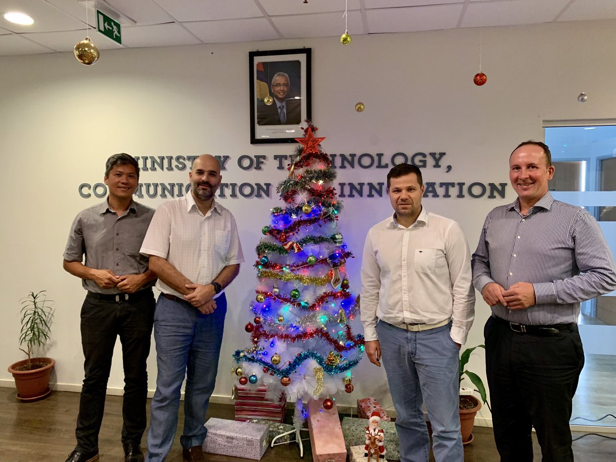 TadejSlapnik's tweet photo. Setting up the grounds for establishment of African Blockchain Hub together with @eubchub &amp; @TolarHashNET team in Mauritius. https://t.co/VqZQUoHXZl