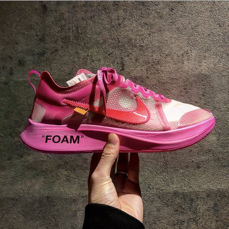 aurum_fk's tweet photo. 旬なもの入荷しましたよー！
THE TEN:ZOOM FLY 
SIZE 9 
新品未使用品です😂😂🙏 https://t.co/wH63MI3jnZ