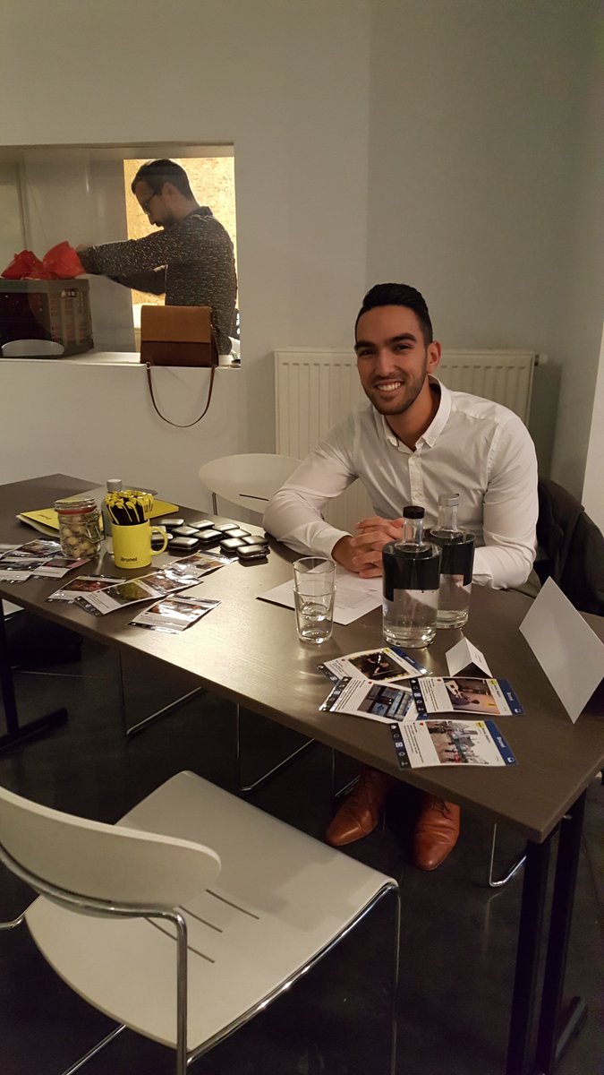 BrunelBelgium's tweet image. Gisteren ontmoetten onze Brunel recruiters, Karen en Bilal diverse beloftevolle analisten op de jobbeurs Functional Business Analyst van i.s.m. @CevoraOpleiding en @vdab_be . Het werd een productieve en interessante dag 👍! #functionalanalyst #businessanalyst #jobs