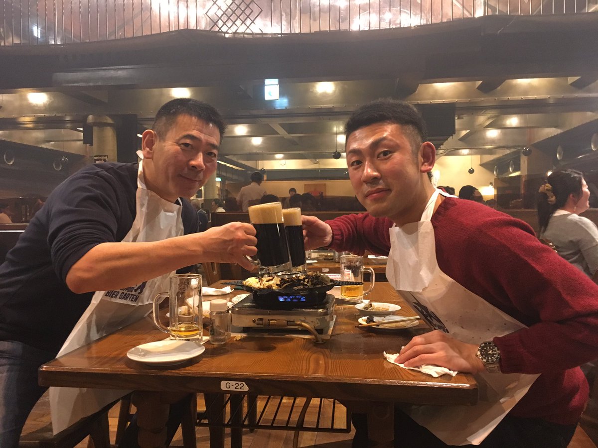 お久しぶりの蔵満先生^_^
ジンギスカン美味かったし、楽しかった〜🎵😊