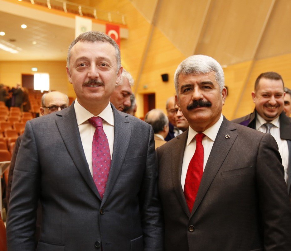 Tahir Büyükakın
