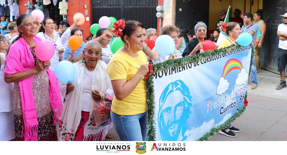 AlfredoJaimesB4's tweet photo. 12 de Diciembre, día muy especial para la mayoría de los Mexicanos; muy contento de participar en el Desfile Mariano, humilde homenaje a la Virgen de Guadalupe, hermosa #TradicionLuvianense #LuvianosFuerte #LuvianosFiel #OrgulloLuvianense https://t.co/t4c2iuwdbN