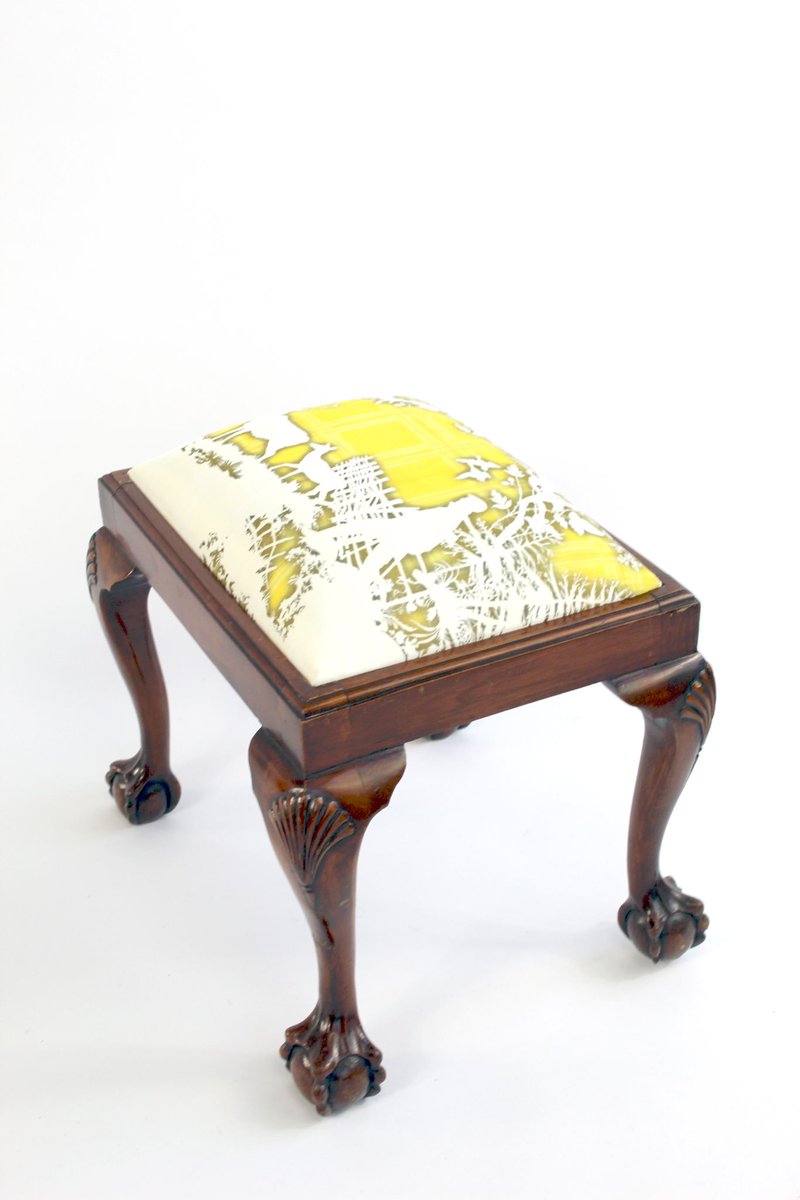 TBeasties's tweet photo. Day 13 of our Advent Stool Calendar and up for grabs is our Clawfooted Hunting Toile Stool. This stool will be going live on our website soon. #stooladay #adventcalendar #advent #christmas #stools #furniture #fabric #colour #toiledejouy #upholstery #interiors #timorousbeasties https://t.co/tE0JGYOtXT