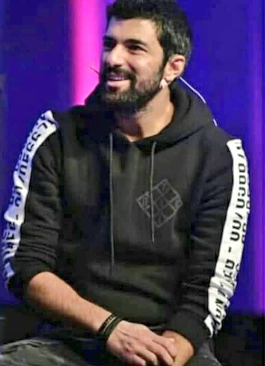 EnginAkyurekPy's tweet photo. #EnginAkyürek #MarkaConference #MARKA2018 #bergüzarkorel #hiltonbomonti #başkaihtimal #AliBilgin #AyYapım
#EnginAkyürekParaguay https://t.co/C57eIDraMk