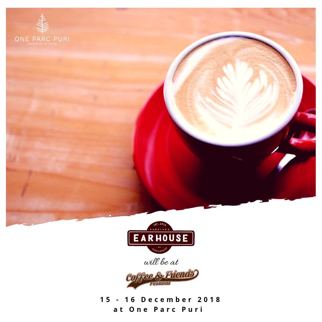 endahNrhesa's tweet image. Minggu, 16 Desember 2018, kami akan tampil di acara Coffee &amp;amp; Friends Festival, One Parc Puri. Mulai pukul 16.30 WIB. FREE ENTRY! Akan ada booth @earHouse juga lho!

@earMerch available! See you! 🤗

More info : IG : @oneparcpuri

#earschedule #endahnrhesa