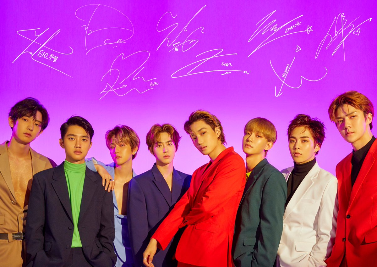 knockknock0408's tweet photo. EXO - Digital Booklet : 'LOVE SHOT' from iTunes https://t.co/KZwo84wnMF