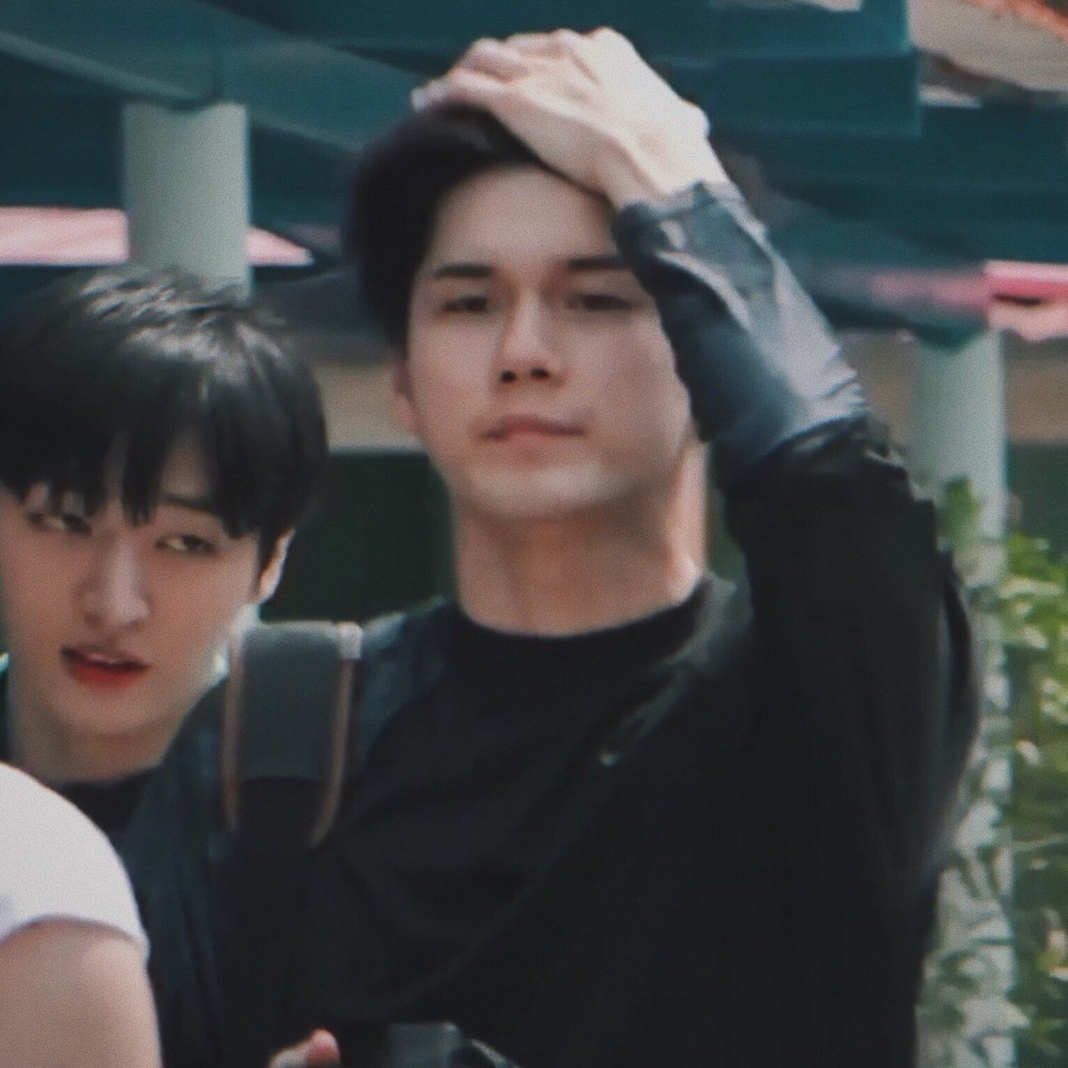 the813Degrees's tweet photo. บ้าปะ จะหล่ออะไรนัก https://t.co/DDQeMxqJ9j