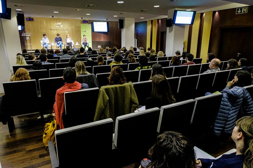socialpuntcat's tweet photo. ⚡️SOCIAL LAB EN VÍDEO!⚡️
Ja tenim publicats a Youtube tres vídeos del Social Lab: #ComunicarPerTransformar perquè la jornada pugui seguir tenint vida✨
Els podeu consultar en aquests tres links:
🎥 https://t.co/iVBXnykX05
🎥 https://t.co/xY5QL30Cti
🎥 https://t.co/hsi2QeuM8Z https://t.co/aknDJatm4x