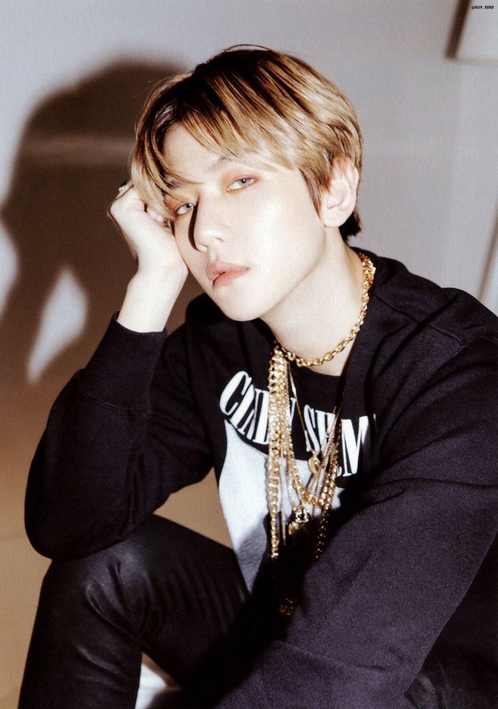 bestofbyunbaek's tweet photo. DMUMT         Golden B           Love Shot https://t.co/5jOFUQDcns