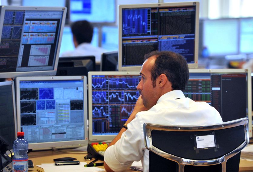 Crollo dei tassi BTp a 2 anni: siamo allo 0,45%, sui minimi da maggio dlvr.it/QtWL6h