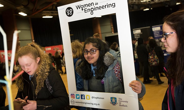 SheffUniEng's tweet photo. Find out what the Y9 &amp; Y10 pupils and their teachers thought of our Exploring STEM for Girls Event  #inspireanengineer @YoEgovuk #womeninengineering #engineeringadvent Day 1 https://t.co/uvYgkz7BXK https://t.co/pH8Lbs1ba3