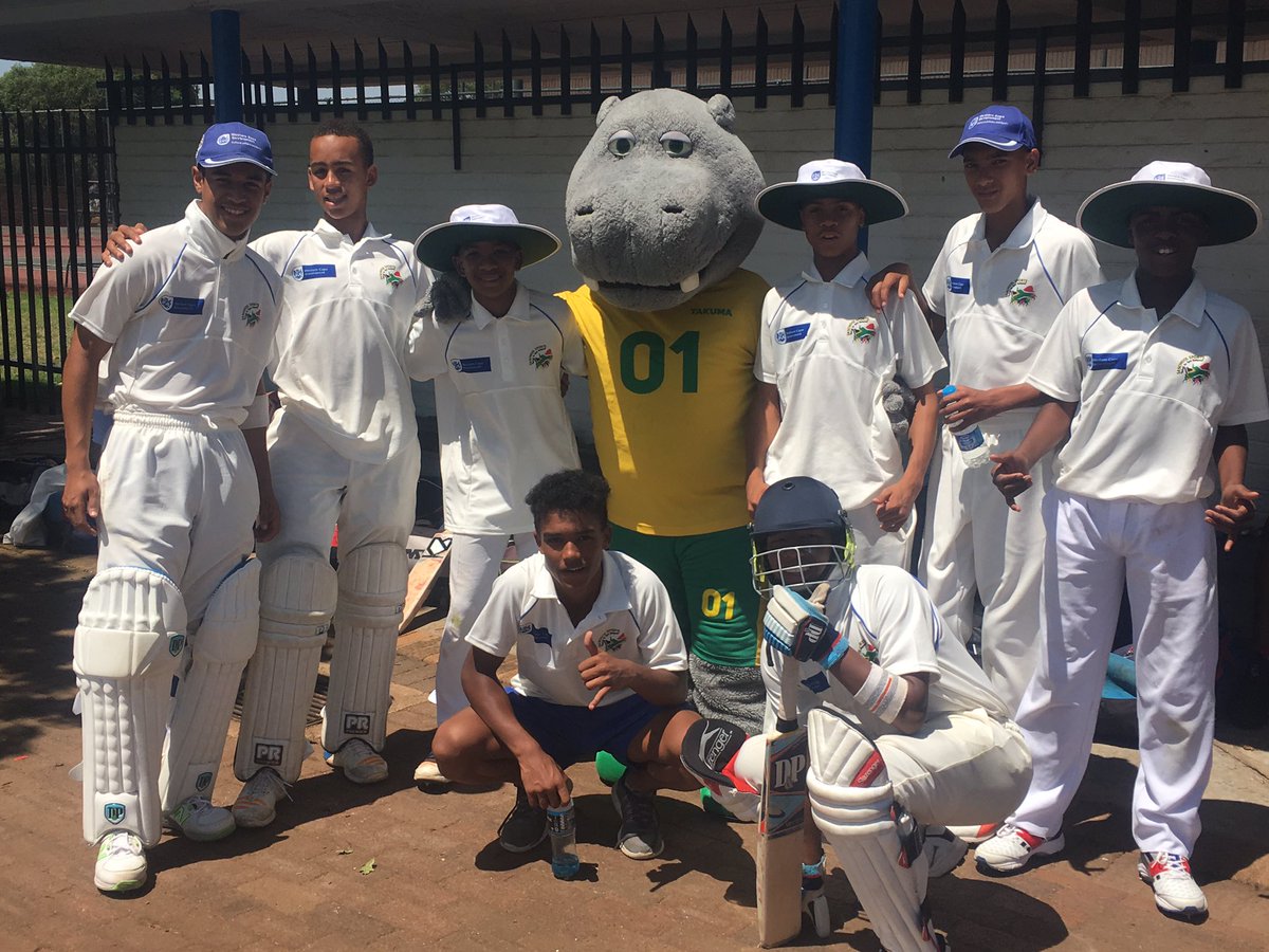 SankiLerefolo's tweet photo. Takuma had a great time mingling with Western Cape Cricket team and that was playing against North West at the Wits Cricket Stadium #Play4tomorrow #SASSC2018 @DBE_SA @GautengSACR @loveLifeNGO @WitsSport https://t.co/9mjMcjMskY