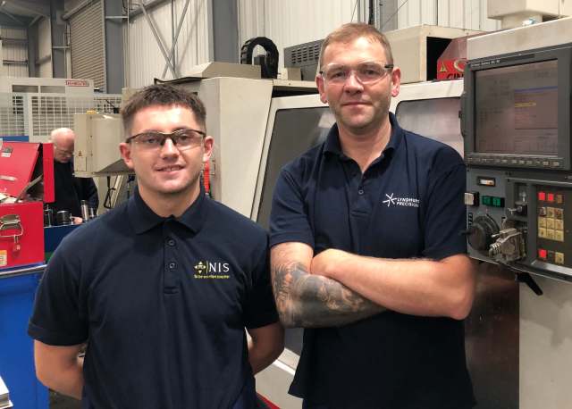 MFGapprenticeUK's tweet photo. Chorley-based, @lyndhurst_pe has welcomed an apprentice from a valued customer to help him complete a vital part of his apprenticeship

May Winner Stuart Haydock also works at Lyndhurst Precision, a company committed to training the next generation! #STEM

https://t.co/MfUiM1uBZQ https://t.co/WprK65PjTI