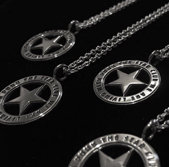 レアアイテム登場!! スターロゴをチャームに落とし込んだシルバー